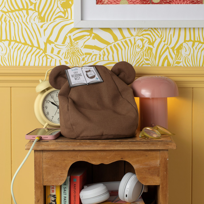 BookTails Cosy Reading Rest - Bear